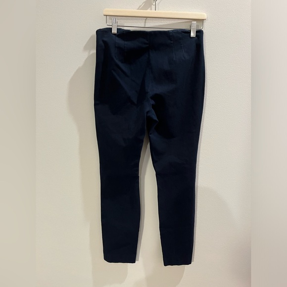 Theory Belisa 2 Pants - Dark Navy - Size 10
Sku#62 - Picture 3 of 6